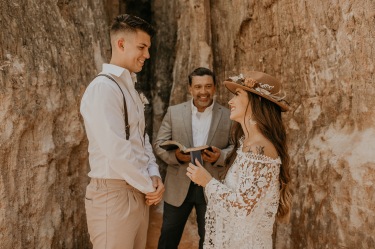 Providence Canyon Elopement // Emiliee + Austin